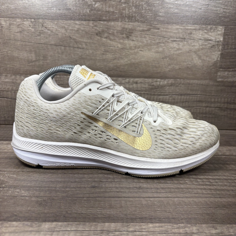 Nike Zoom Winflo 5 Gold Womens US Size 11 EUR 43 AA7414-008 Running Shoes